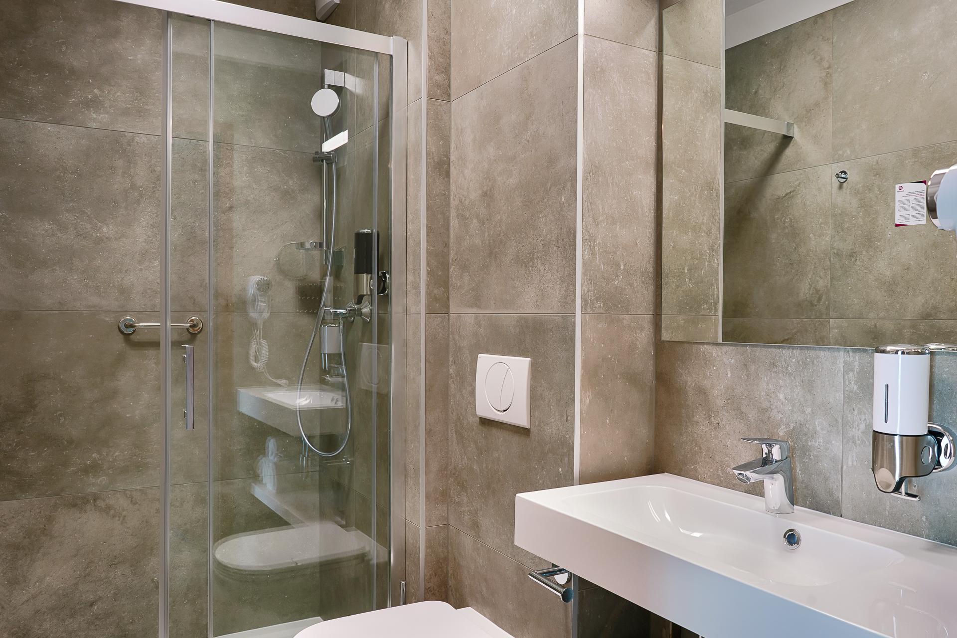 Focus Hotel Poznan Ngoại thất bức ảnh