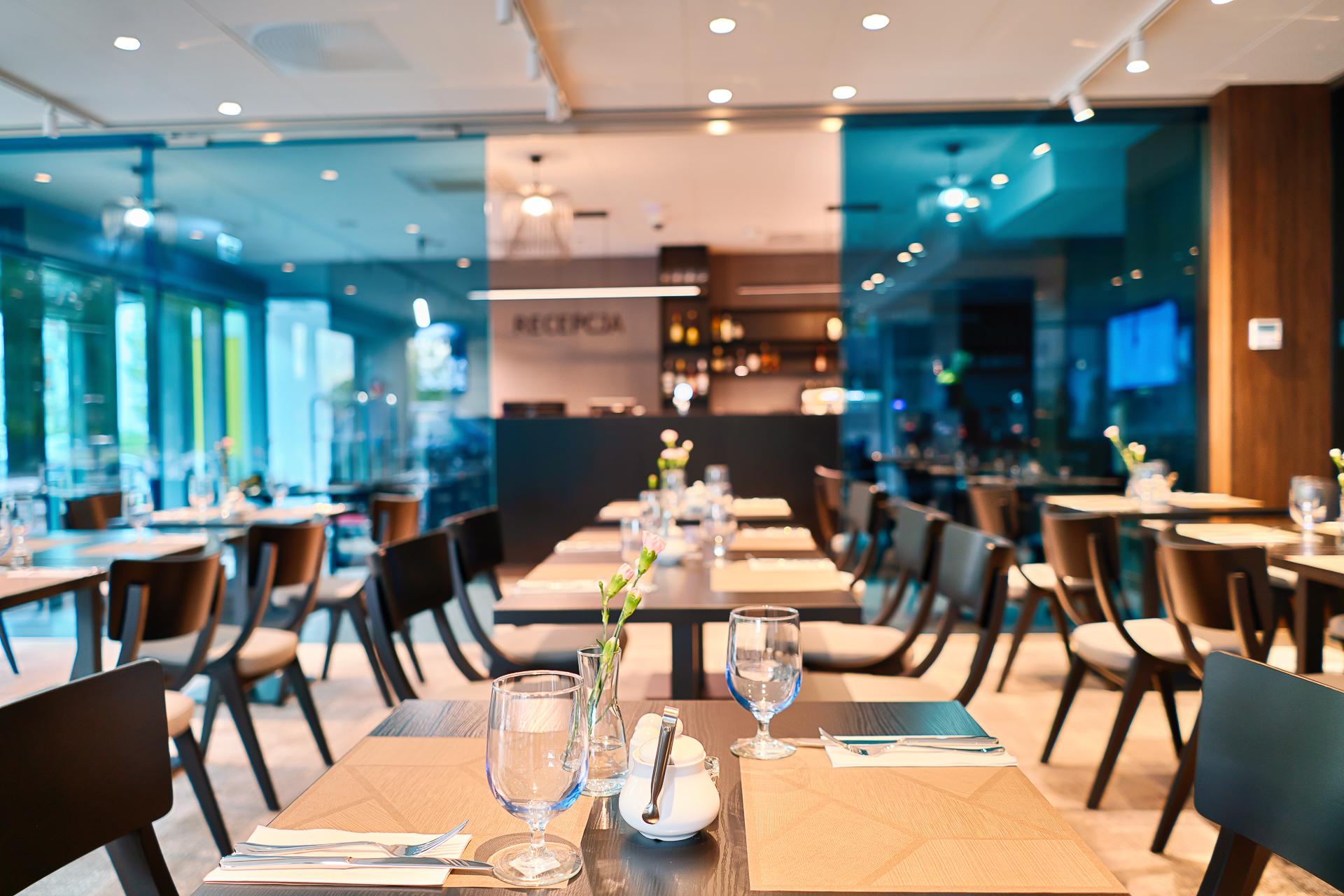 Focus Hotel Poznan Ngoại thất bức ảnh