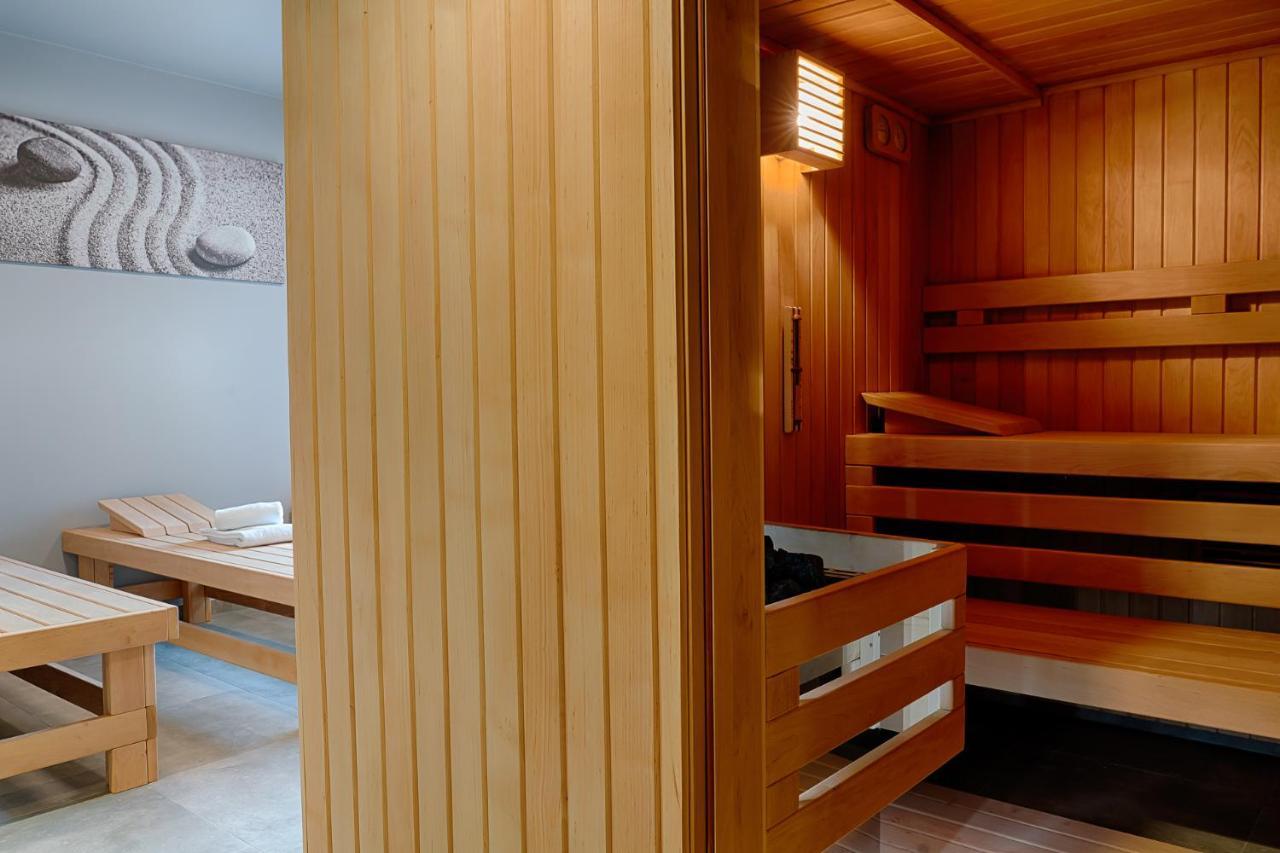 Focus Hotel Poznan Ngoại thất bức ảnh